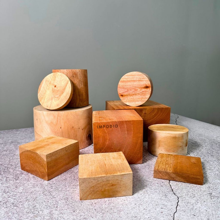 IMPODIO Paket podium display kayu natural – podium leveling balok