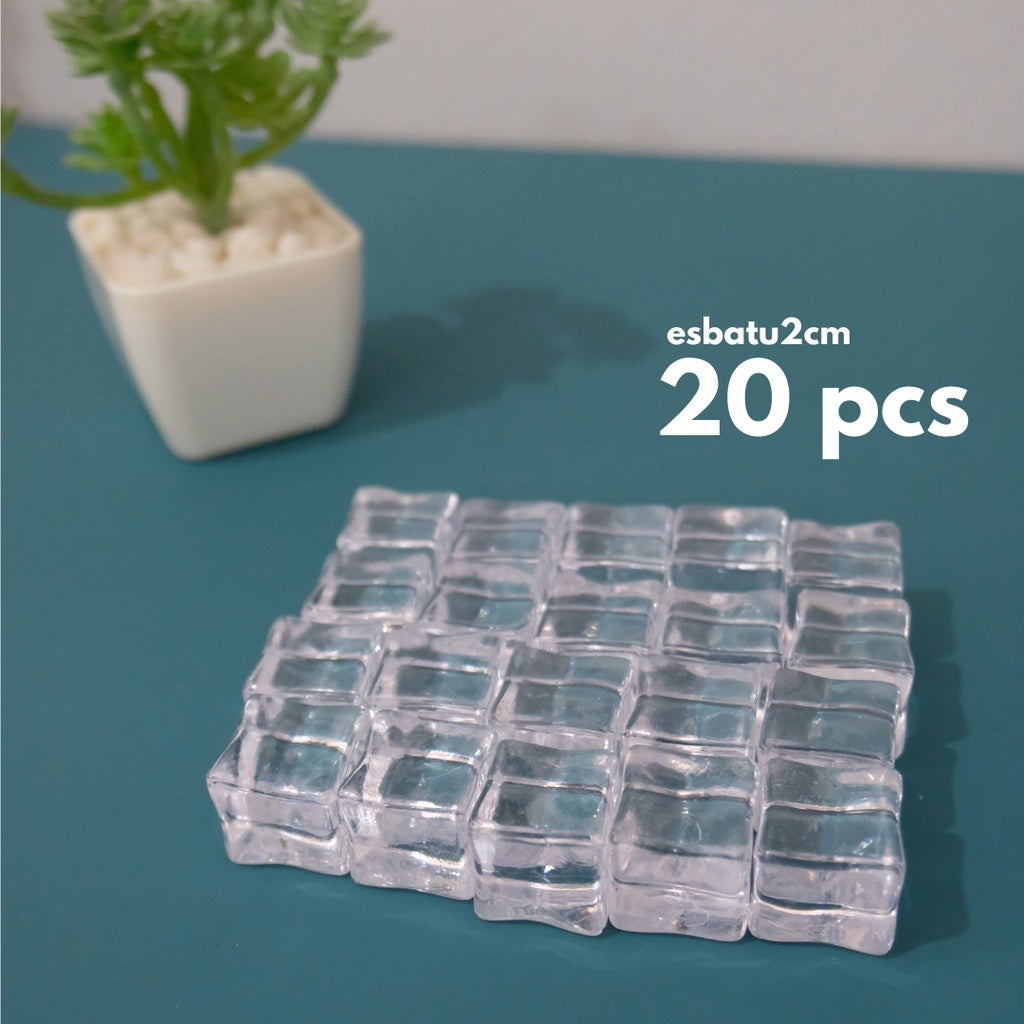 IMPODIO Es batu palsu / Fake ice cube ukuran 2x2cm realistis - Aksesoris photo
