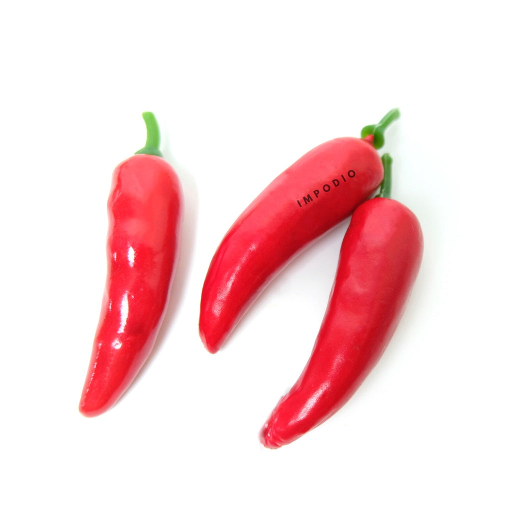 IMPODIO Mini Cabe palsu merah dan hijau untuk properti foto produk - background putih