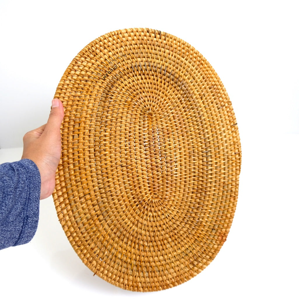 IMPODIO Placemat rotan oval 30x40cm - tatakan piring table runner - close up