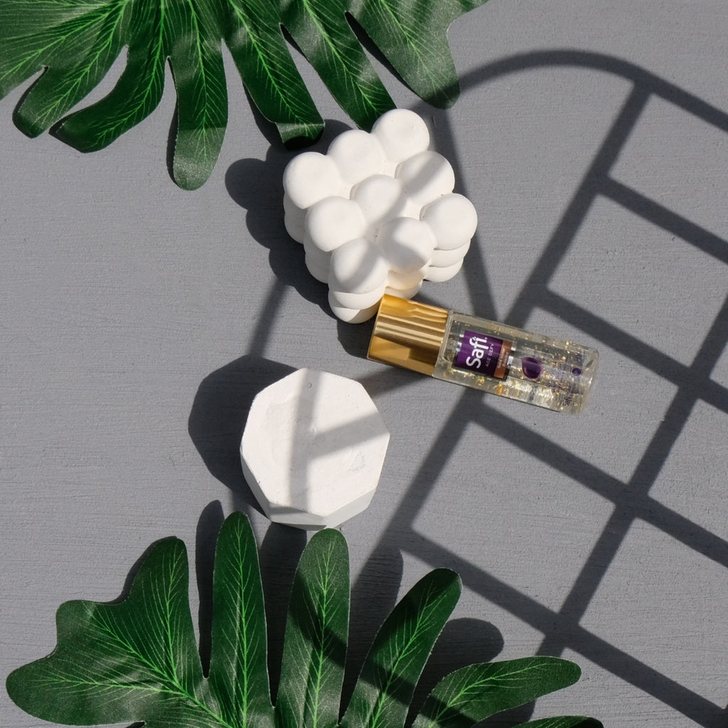 IMPODIO Artboard – Texture background warna real plywood - close up