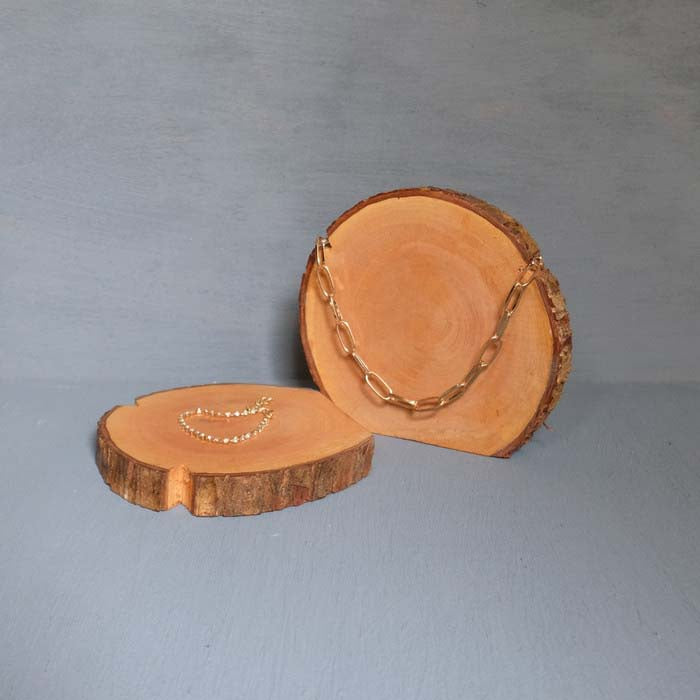Potongan kayu untuk pajangan hiasan / Wood slice jewellery