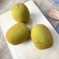 IMPODIO Buah Kiwi Palsu Artificial – Fake Kiwi Fruit Props Dekorasi - close up