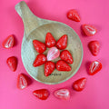 IMPODIO Strawberry Merah Slice Artificial Palsu – Fake Strawberry