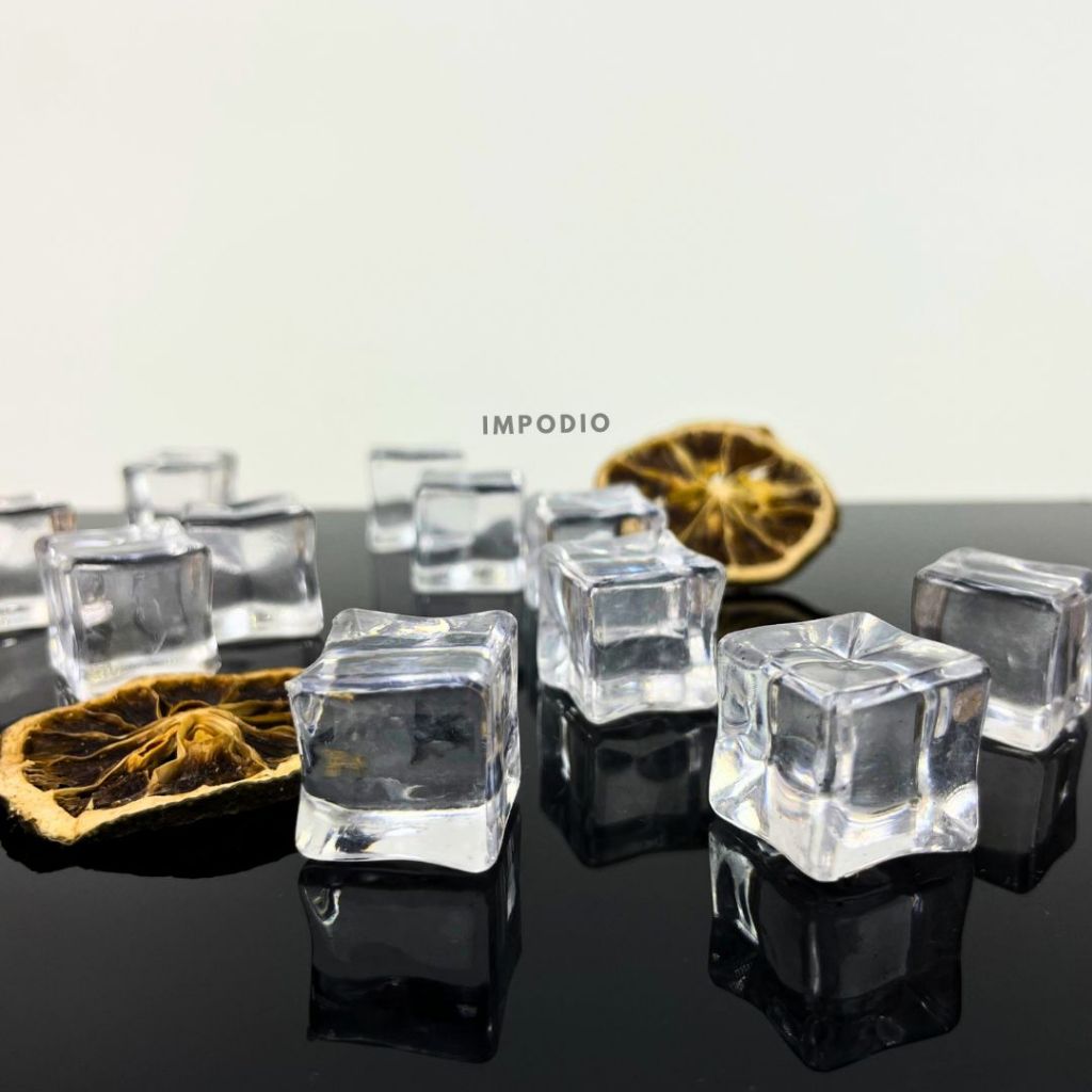 IMPODIO Es batu palsu / Fake ice cube ukuran 2x2cm realistis - Aksesoris photo