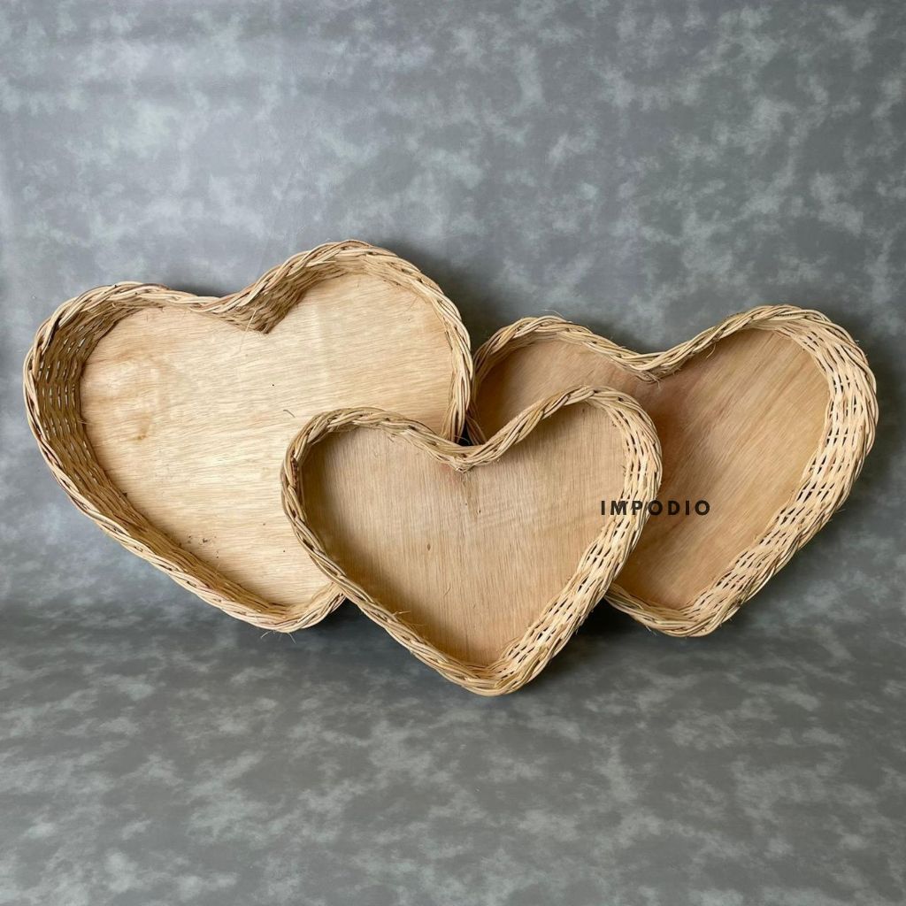 Keranjang Rotan Bentuk Love Set 3pcs IMPODIO - Props Foto Produk