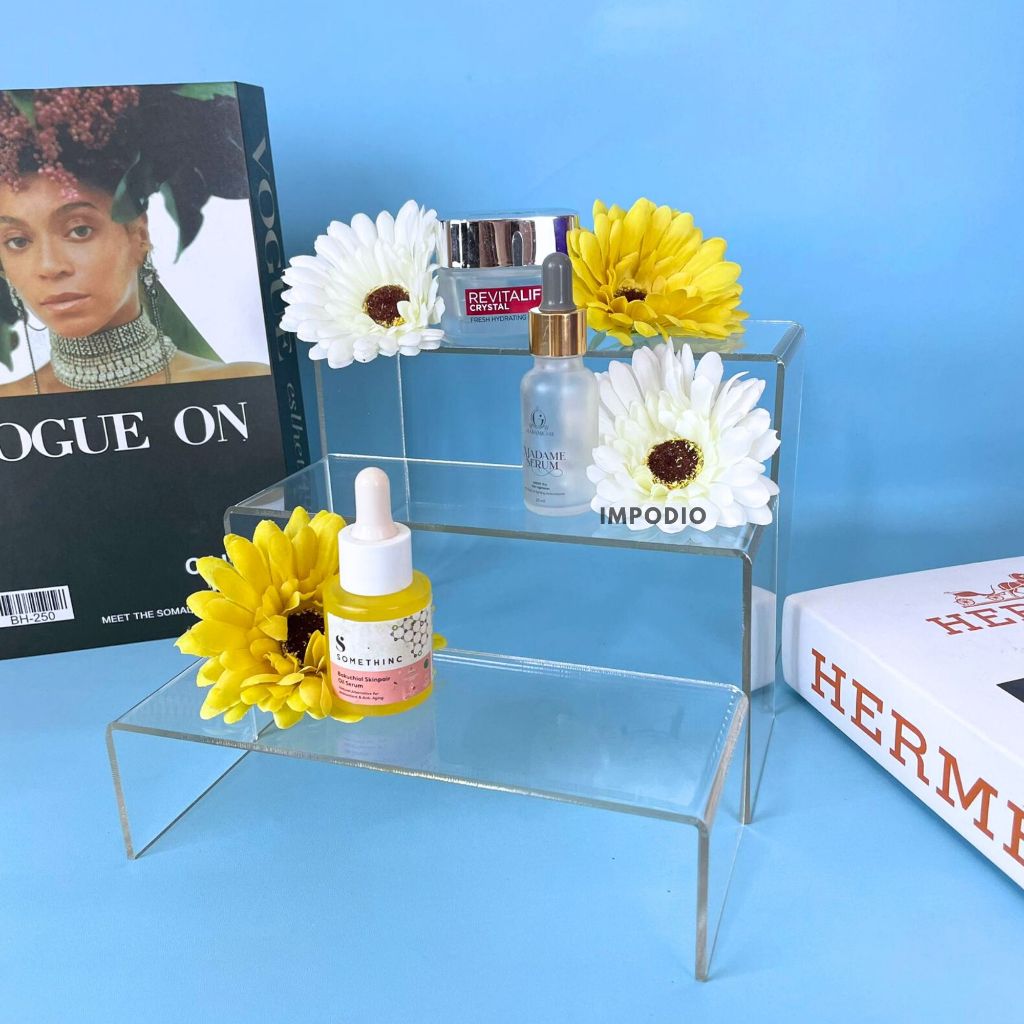 IMPODIO Acrylic Tangga 3 Tingkat - Podium Display Foto Produk