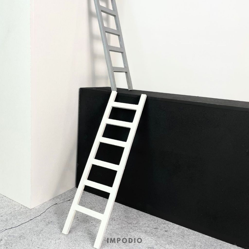 IMPODIO Tangga Kayu Props Properti Fotografi - Ukuran 29 dan 32 cm