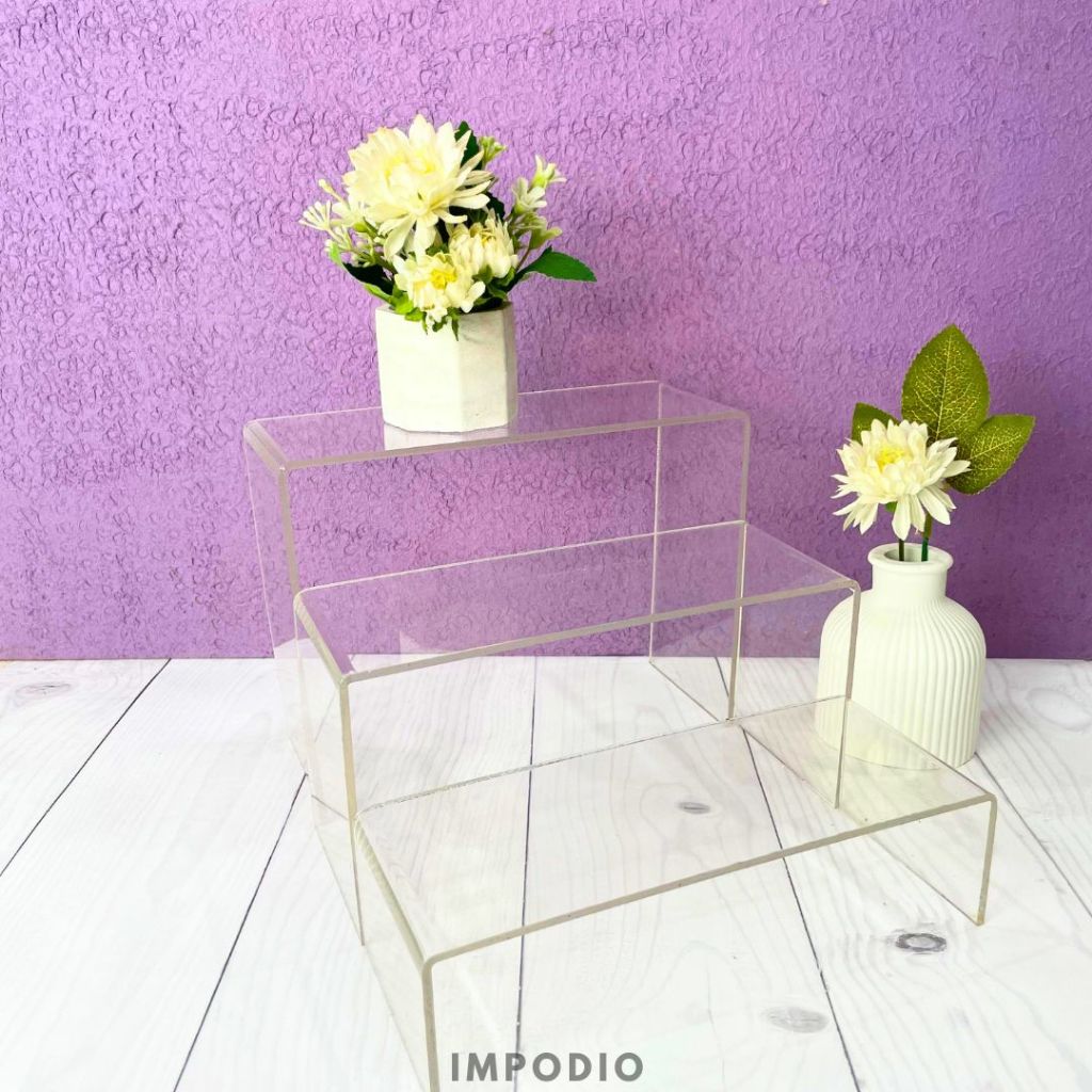 IMPODIO Acrylic Tangga 3 Tingkat - Podium Display Foto Produk
