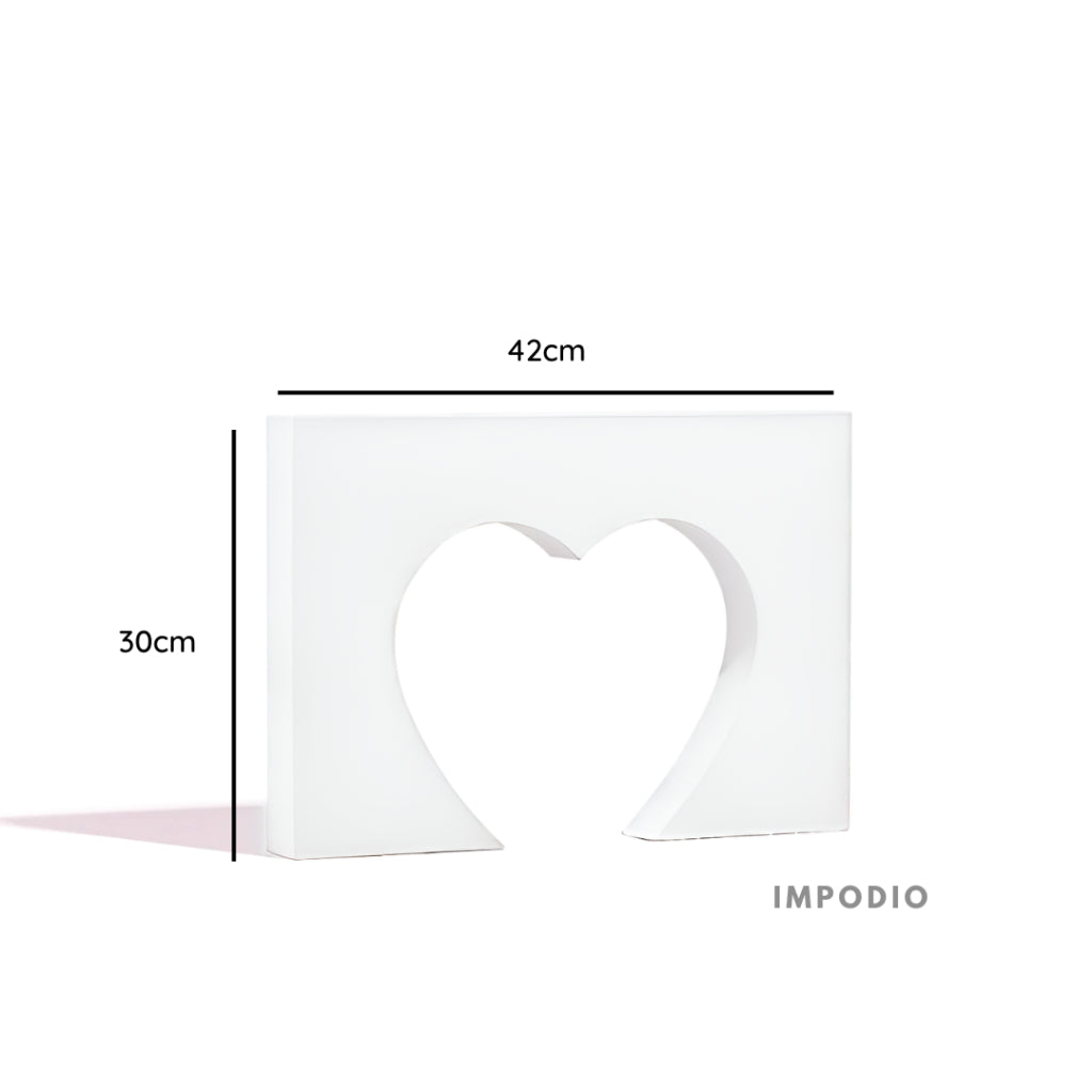 IMPODIO Geometry Love - Props Properti Foto - wall window panel - Display produk jendela background photo
