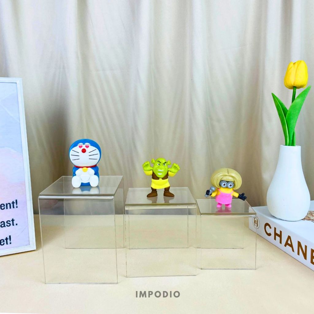 IMPODIO Stand Acrylic Display Aesthetic Transparan - Tangga Pajangan Serbaguna Props Foto Produk
