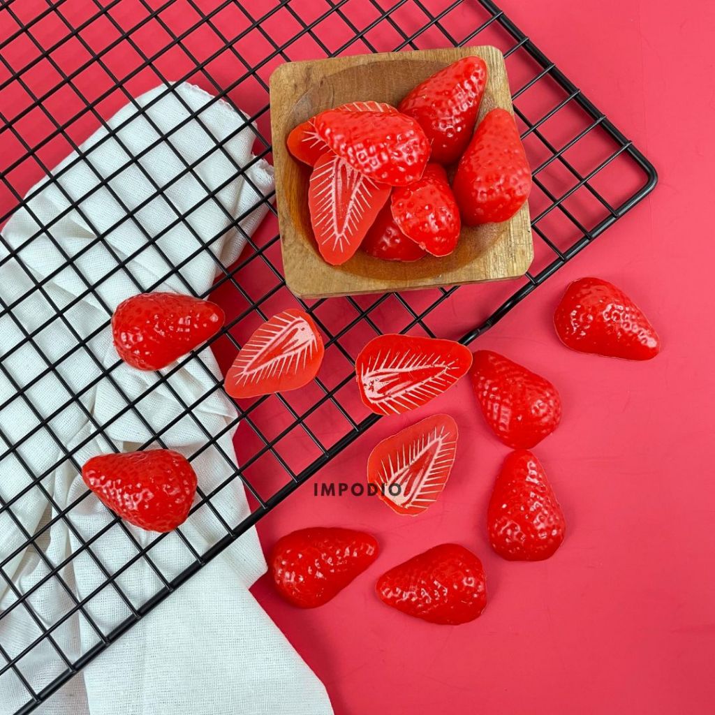 IMPODIO Strawberry Merah Slice Artificial Palsu - Fake Strawberry Fruit Properti Foto Produk