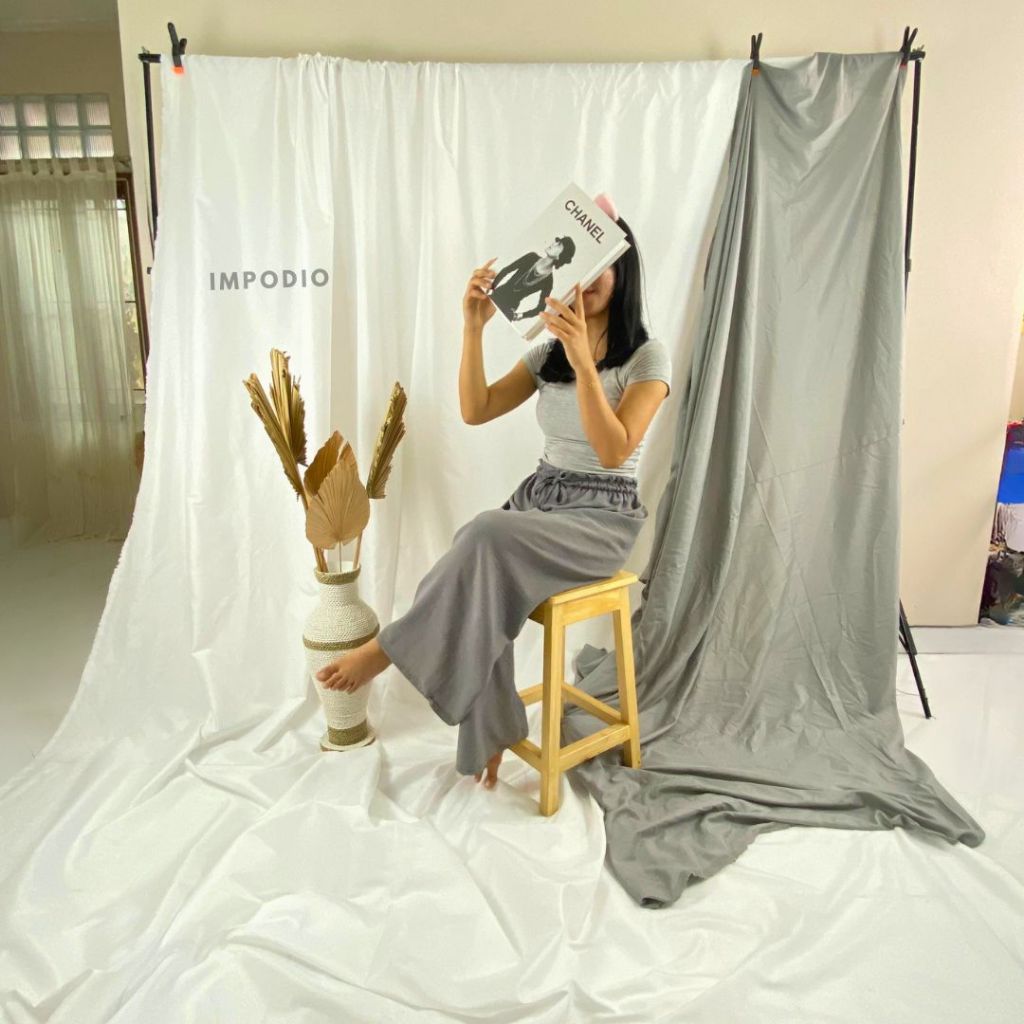 IMPODIO Kain Background polos foto studio Ukuran 2.4 x 2 meter - Backdrop Foto Studio