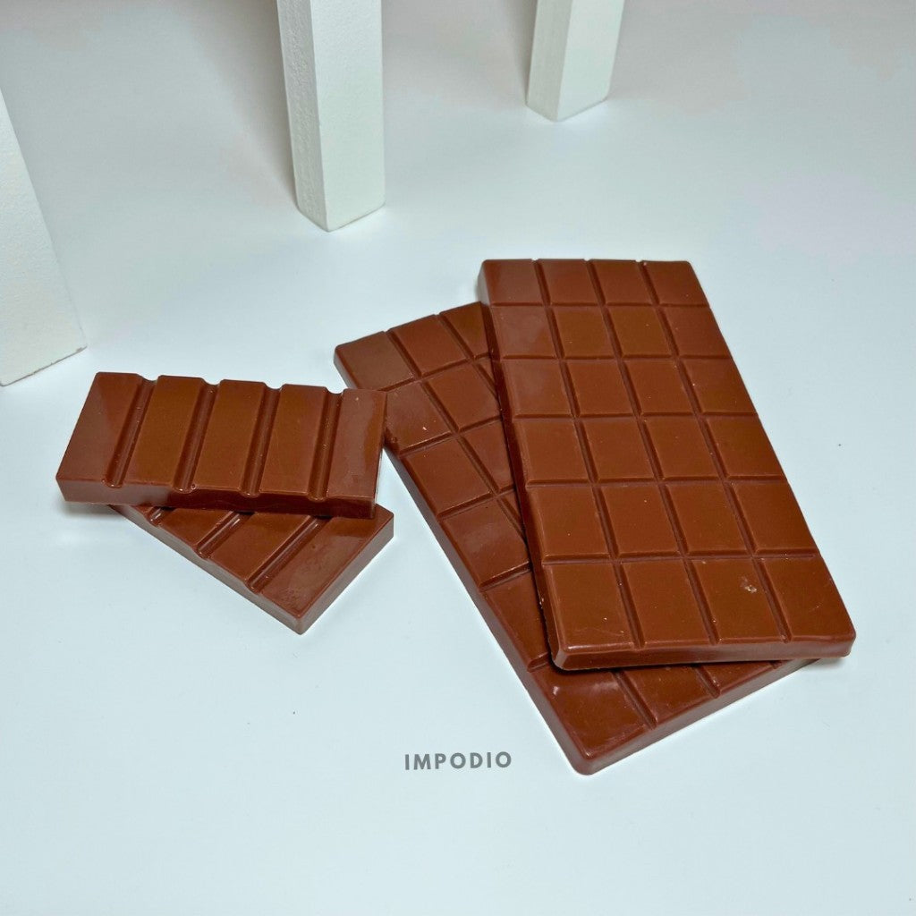 IMPODIO Set Coklat Batang Artificial 2 Pcs – Dekorasi Makanan - background putih