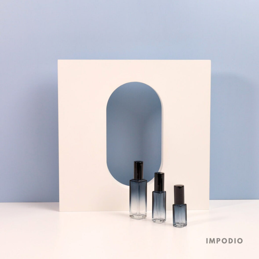 IMPODIO Geometry Oval - Props Properti Foto - wall window panel - Display produk jendela background photo