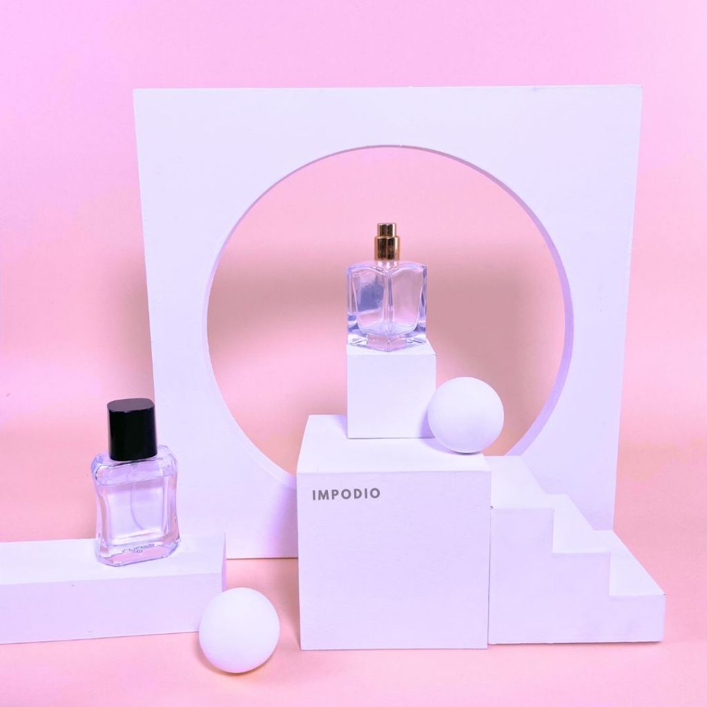 IMPODIO Geometry Circle - Props Properti Foto - wall window panel - Display produk jendela background photo