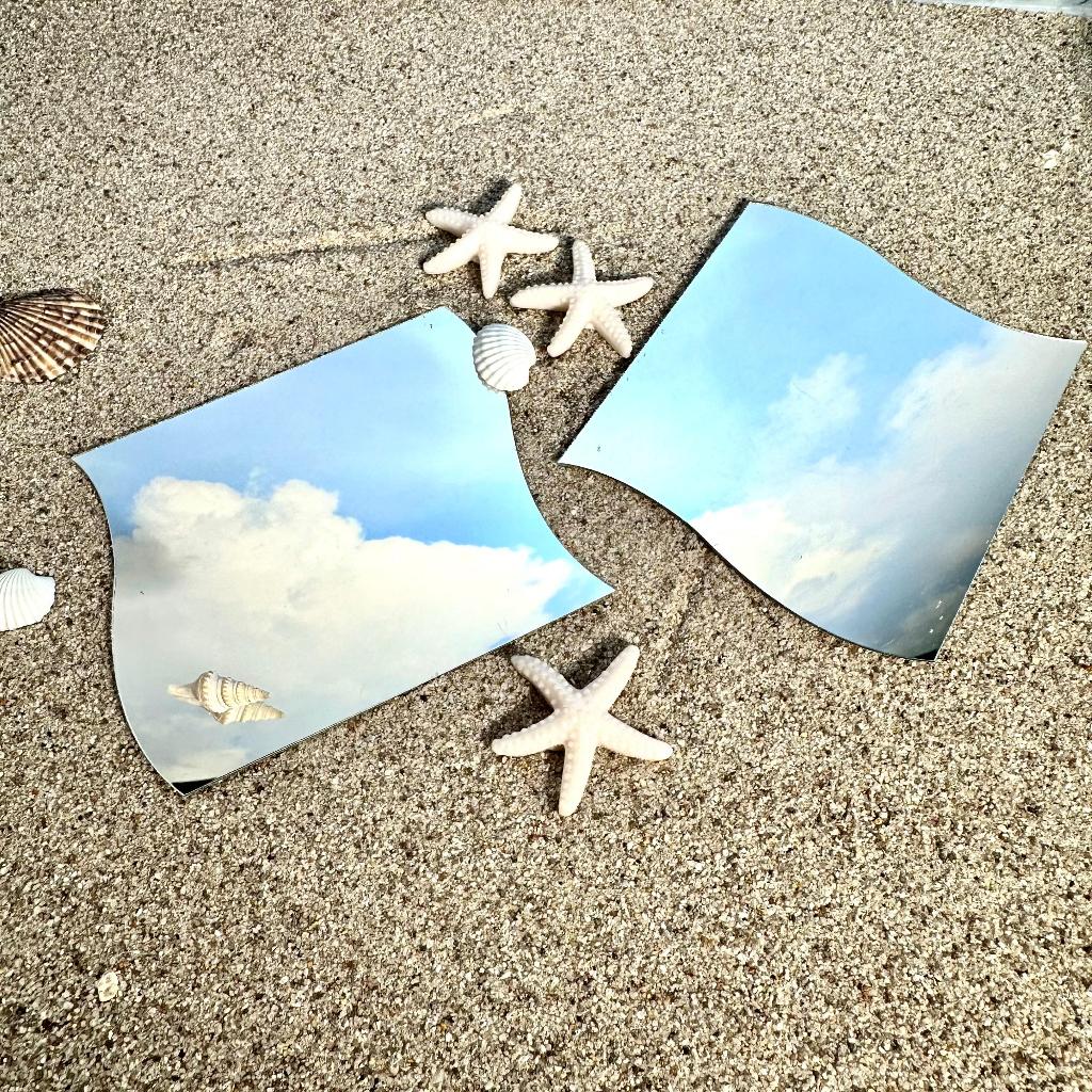 IMPODIO Wave Aesthetic Mirror  / cermin acrylic / dekorasi photo props