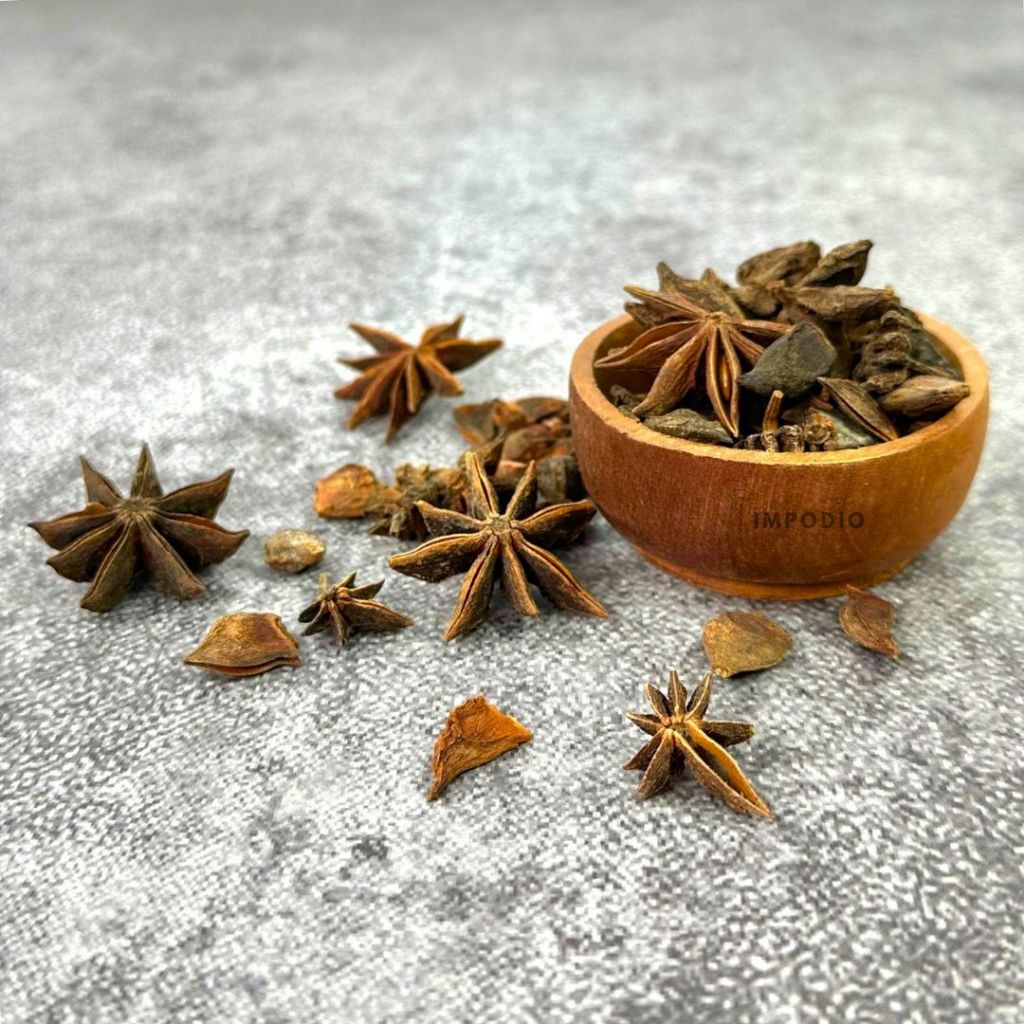 Bunga star anise lawang pekak IMPODIO / properti photo