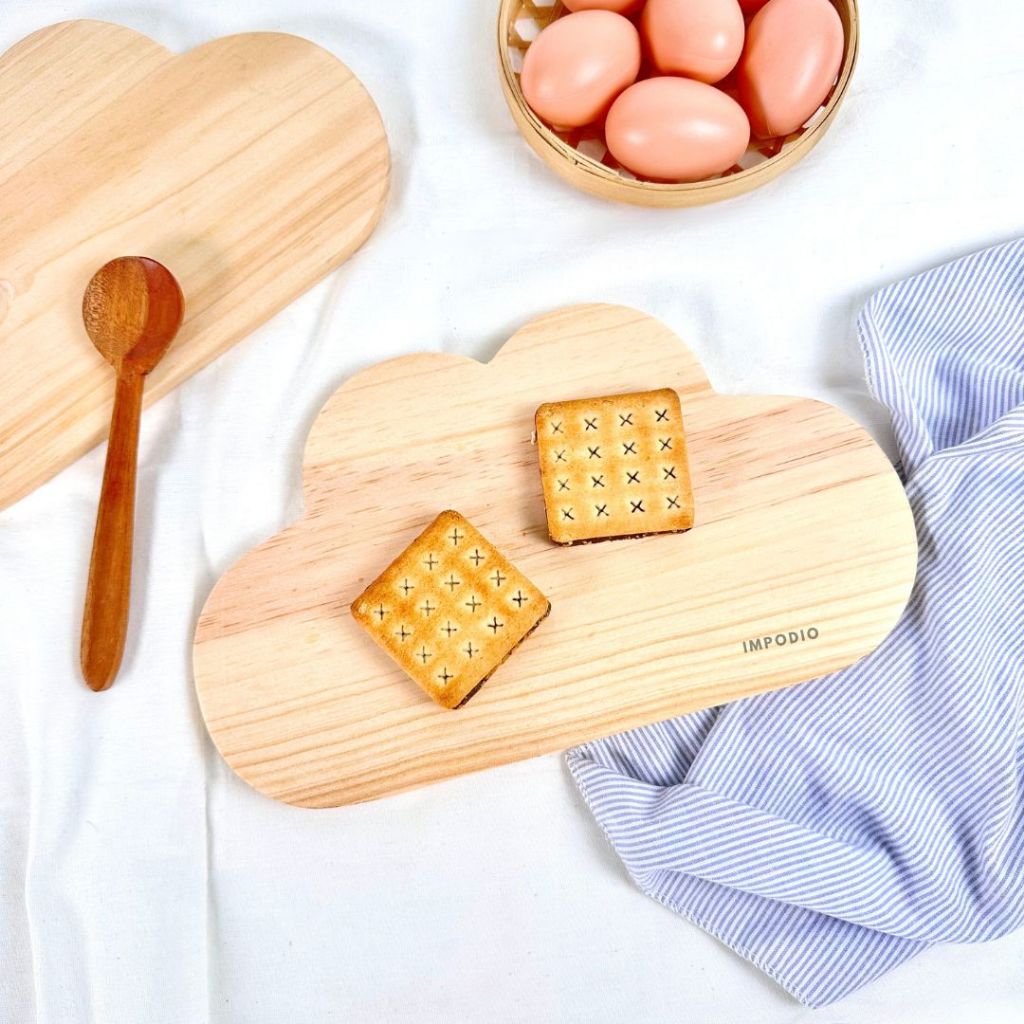 IMPODIO Talenan Kayu Pinus Bentuk Awan ukuran 30x17cm Wooden Cutting Board