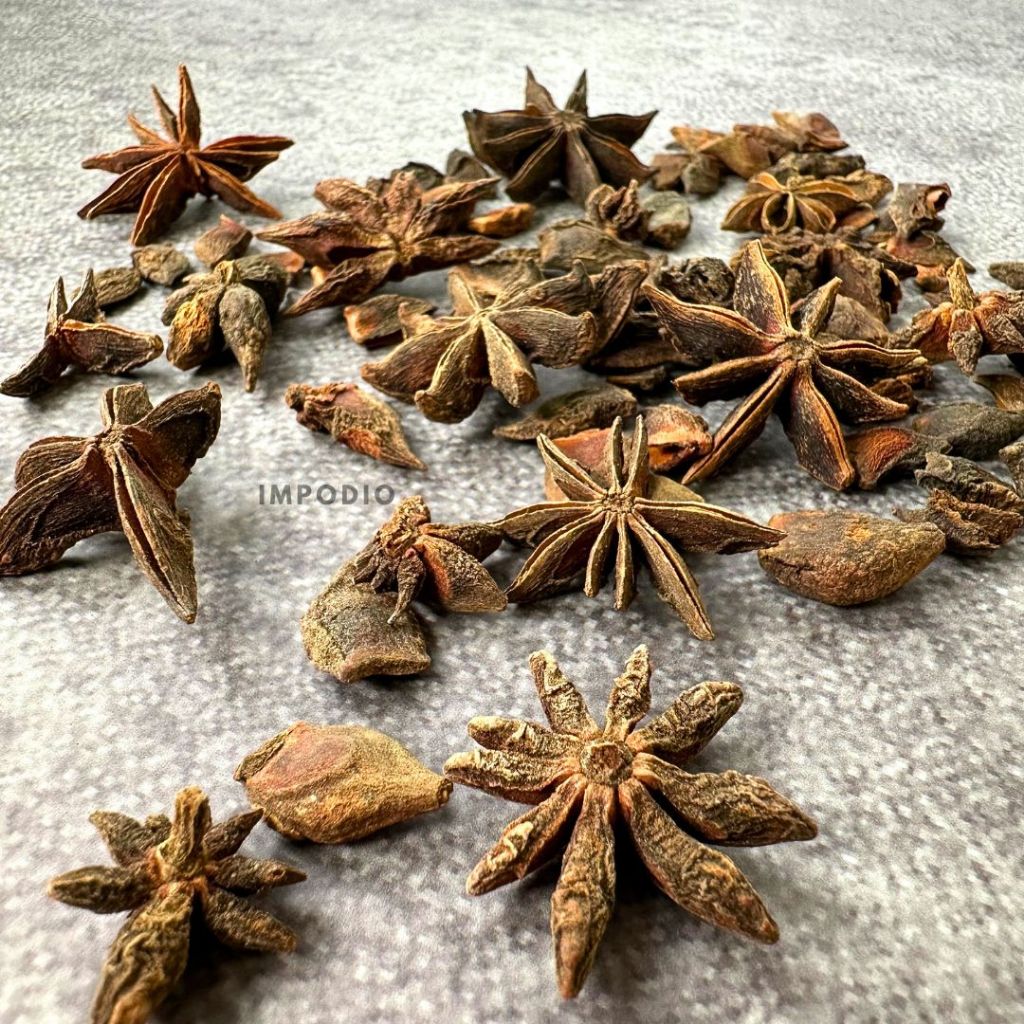 Bunga star anise lawang pekak IMPODIO / properti photo