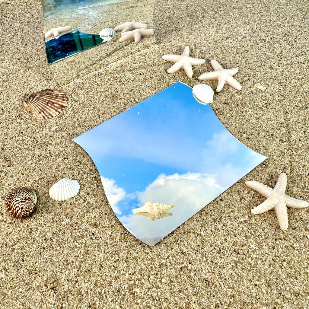 IMPODIO Wave Aesthetic Mirror  / cermin acrylic / dekorasi photo props