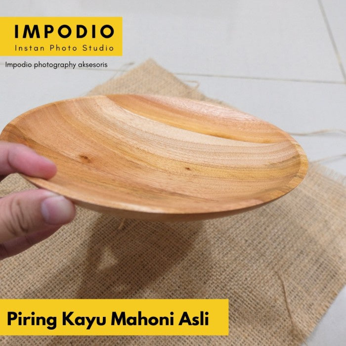 IMPODIO Piring Kayu Mahoni Besar - Diameter 20cm