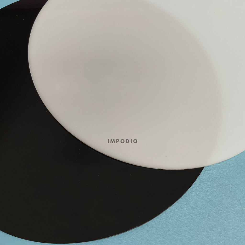 IMPODIO Acrylic Hitam dan Putih 2mm uk 22 dan 30 cm props foto